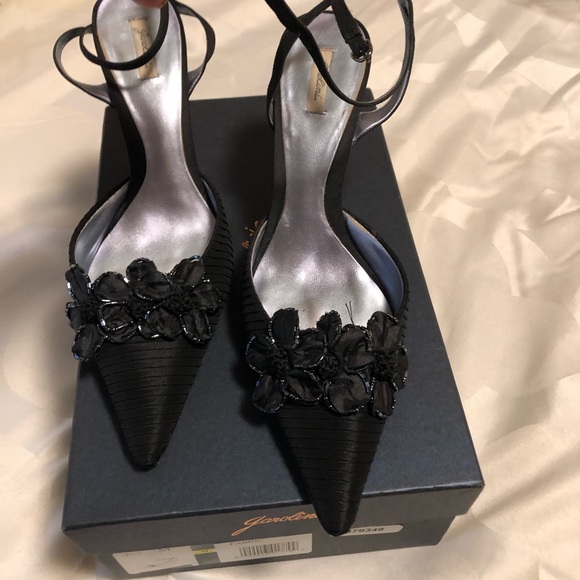 Stunning Garolini Dress Shoes - Picture 2 of 6